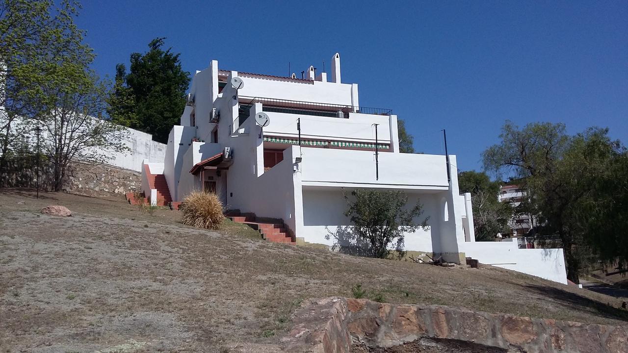 Departamentos Carlos Paz Bajada Al Lago 비야카를로스파스 외부 사진