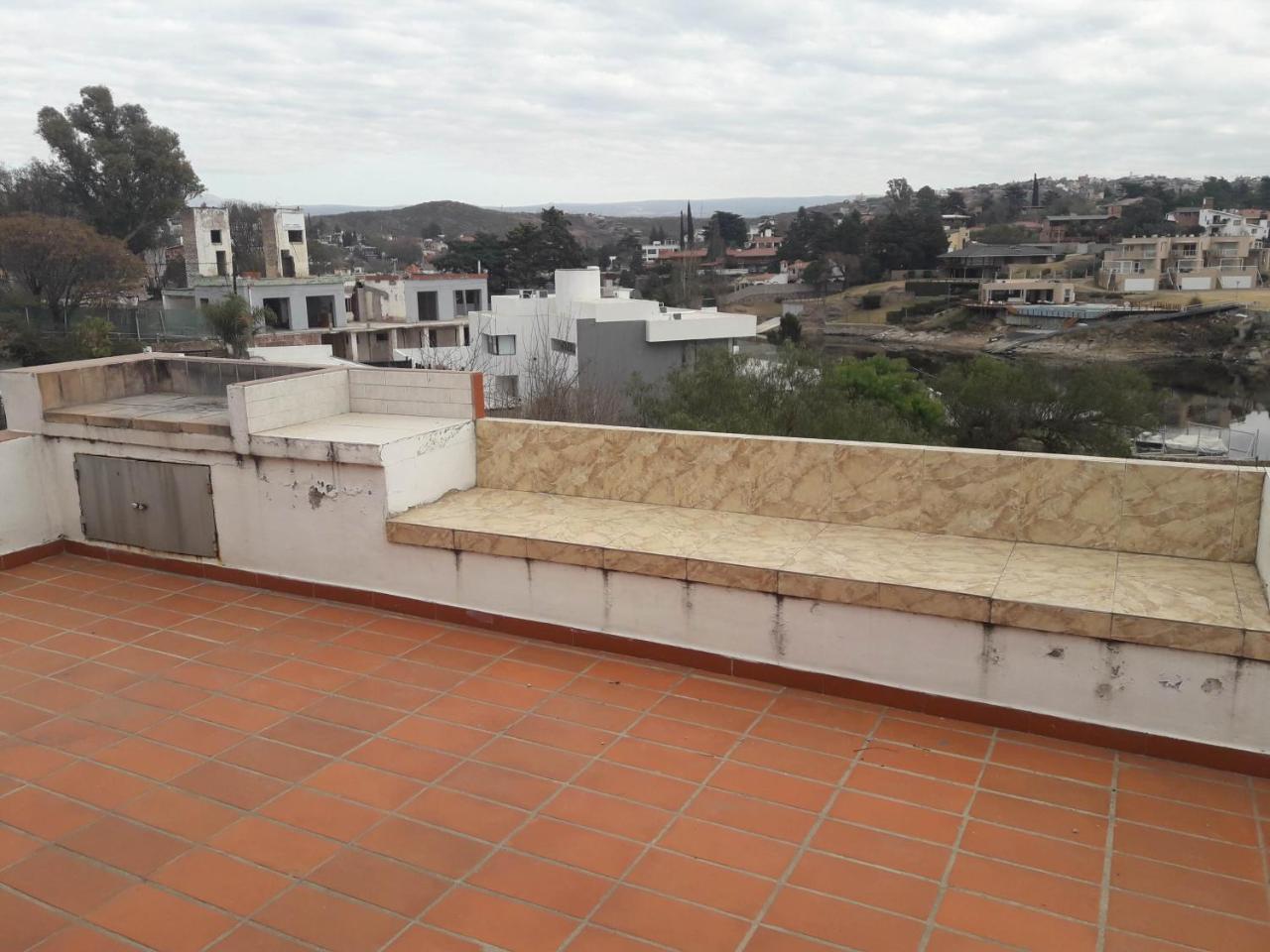 Departamentos Carlos Paz Bajada Al Lago 비야카를로스파스 외부 사진