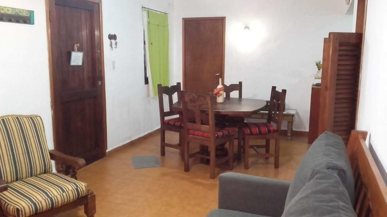 Departamentos Carlos Paz Bajada Al Lago 비야카를로스파스 외부 사진