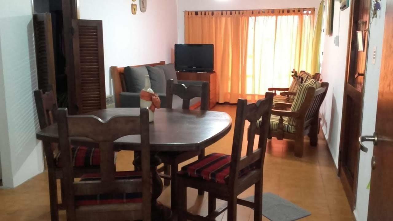 Departamentos Carlos Paz Bajada Al Lago 비야카를로스파스 외부 사진