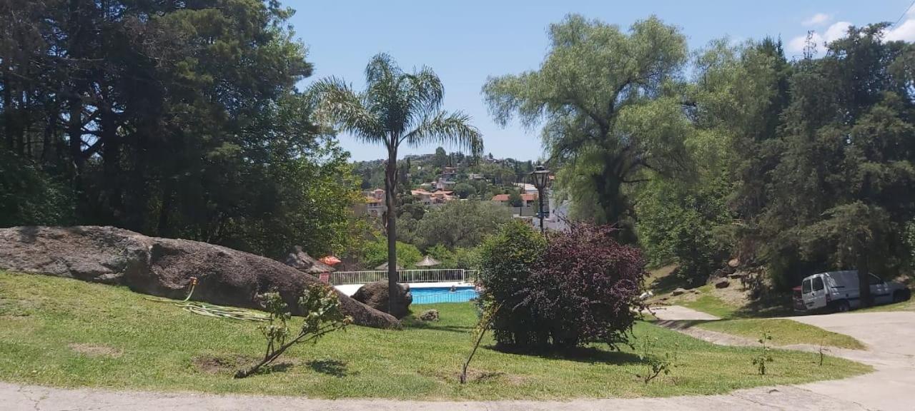 Departamentos Carlos Paz Bajada Al Lago 비야카를로스파스 외부 사진